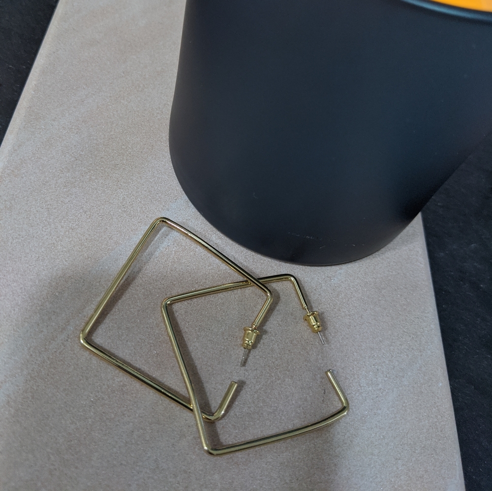 Square Hoops